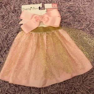 Baby tutu and bow